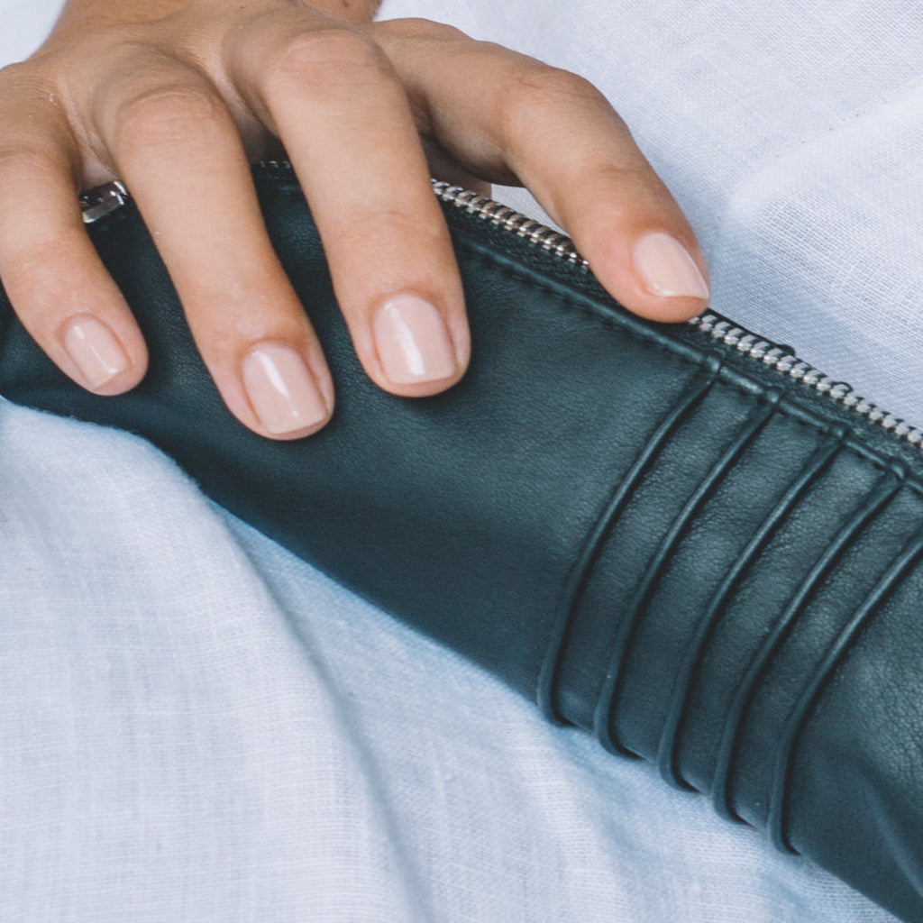 JOAN | BLACK | PEN POUCH - BALI SHOP
